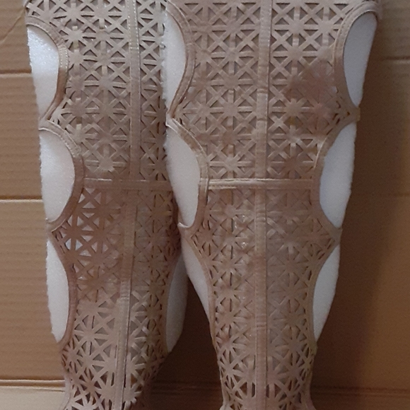 Shoe Republic LA size 9 Gladiator heels - Picture 8 of 11